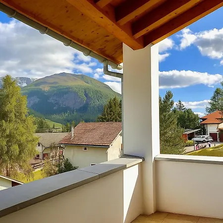 Chesa Pino - Apartmán Madulain