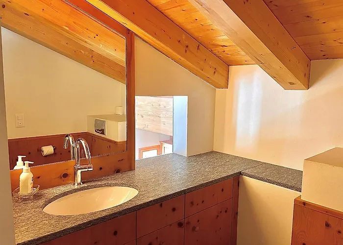 Chesa Pino - Apartament Madulain