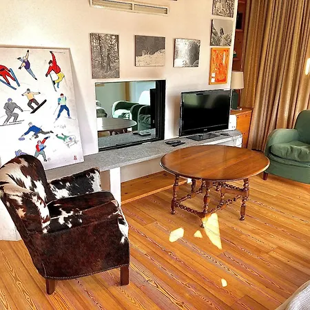 Lägenhet Chesa Pino - *