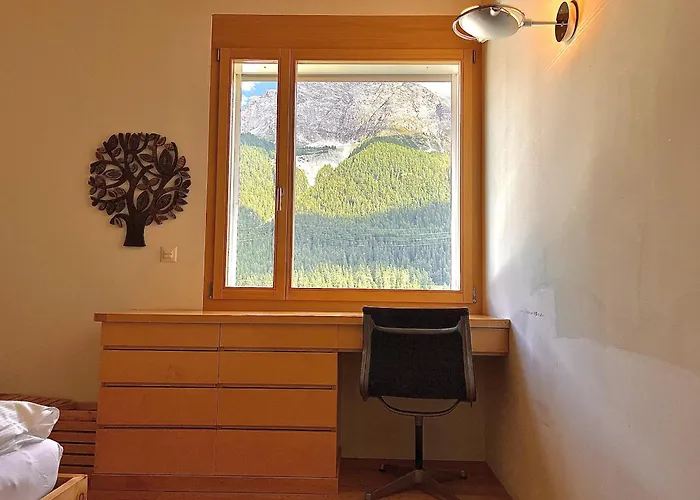 Chesa Pino - * Madulain